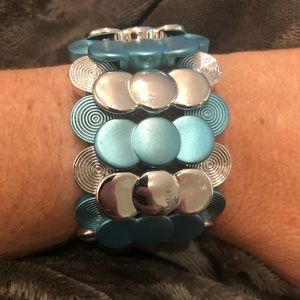 3/$20 Fashion stretch bracelet in aqua & silver